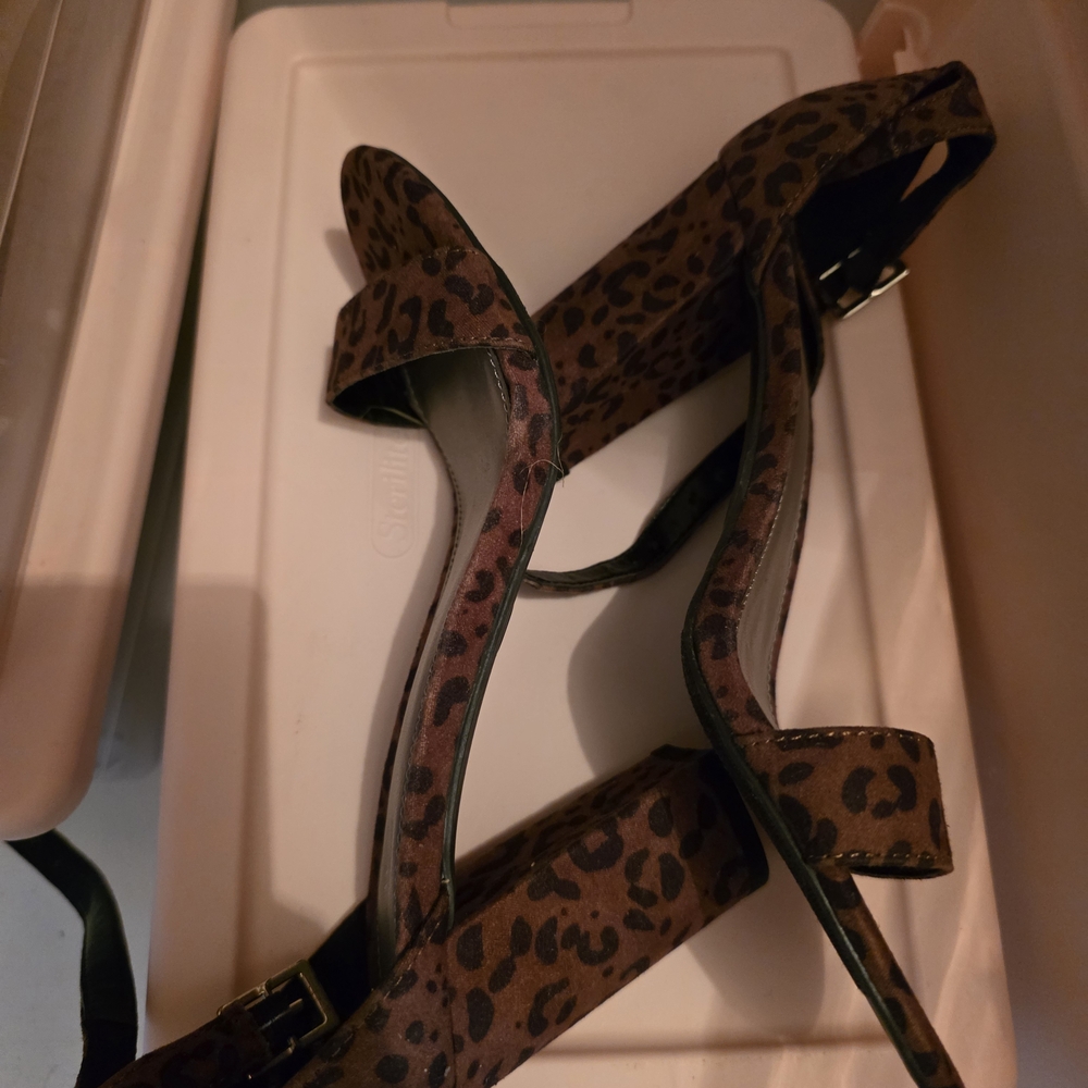 Worthington Brown Leopard Print Heels